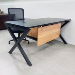 סט מזכירה / מנהל דגם X מחשב